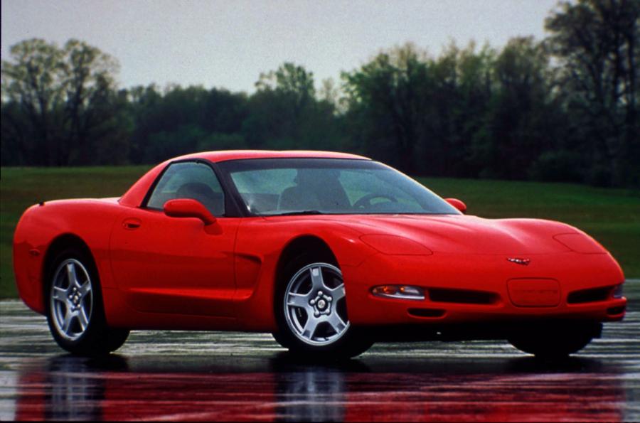  Chevrolet Corvette 1998 года  (фото 64 из 84)